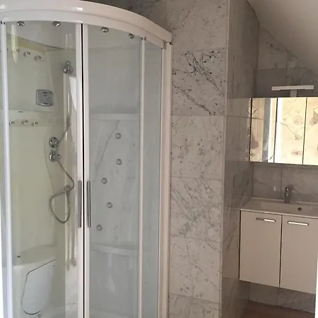 Δωμάτια σε οικογενειακή κατοικία Casa La Palma Ii La Courmellette *